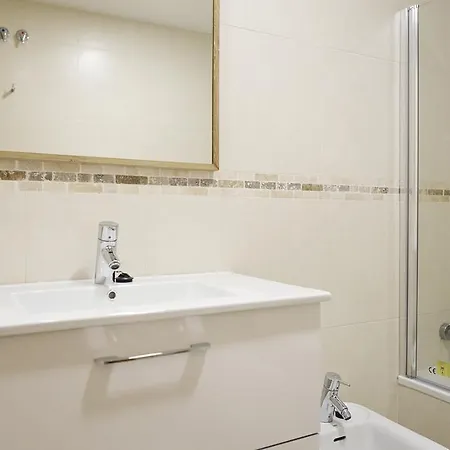 Suncity Flat Canovas