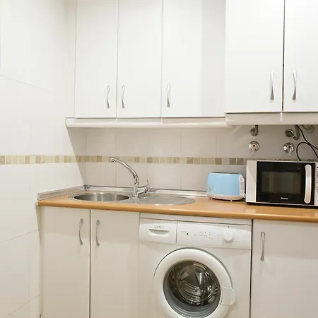 Suncity Flat Canovas
